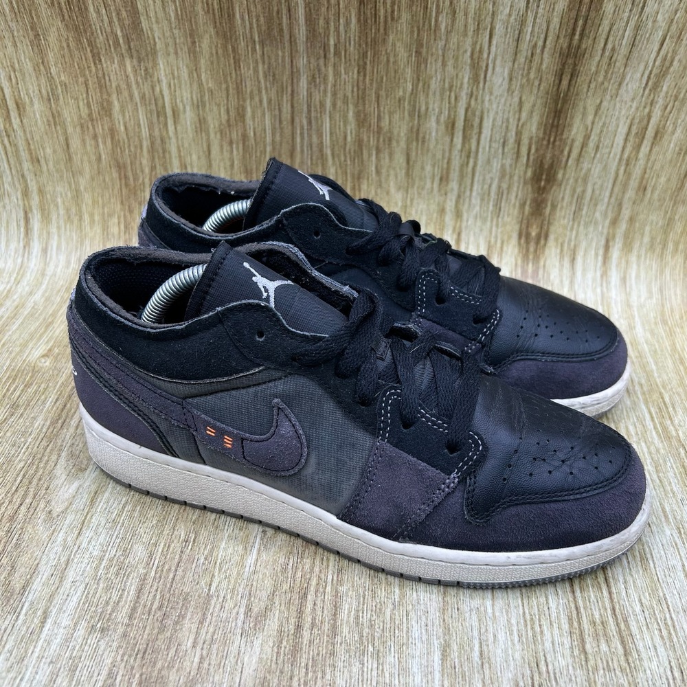 Nike‎ Air Jordan 1 Low SE Craft Women's 7 Black Inside Out Shoes DV0478-001